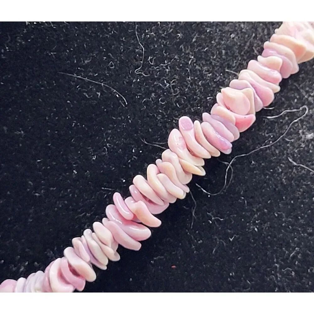 Hawaiian Chipped Shell Puka Style Lilac Necklace 16.75"